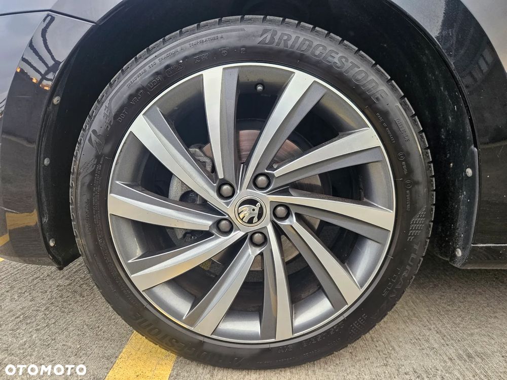 Skoda Octavia 1.5 TSI ACT Style - 23