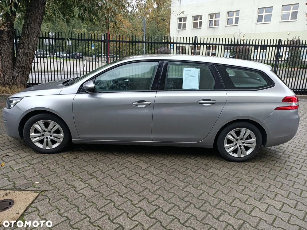 Peugeot 308 SW 1.2 PureTech Active S&S - 4