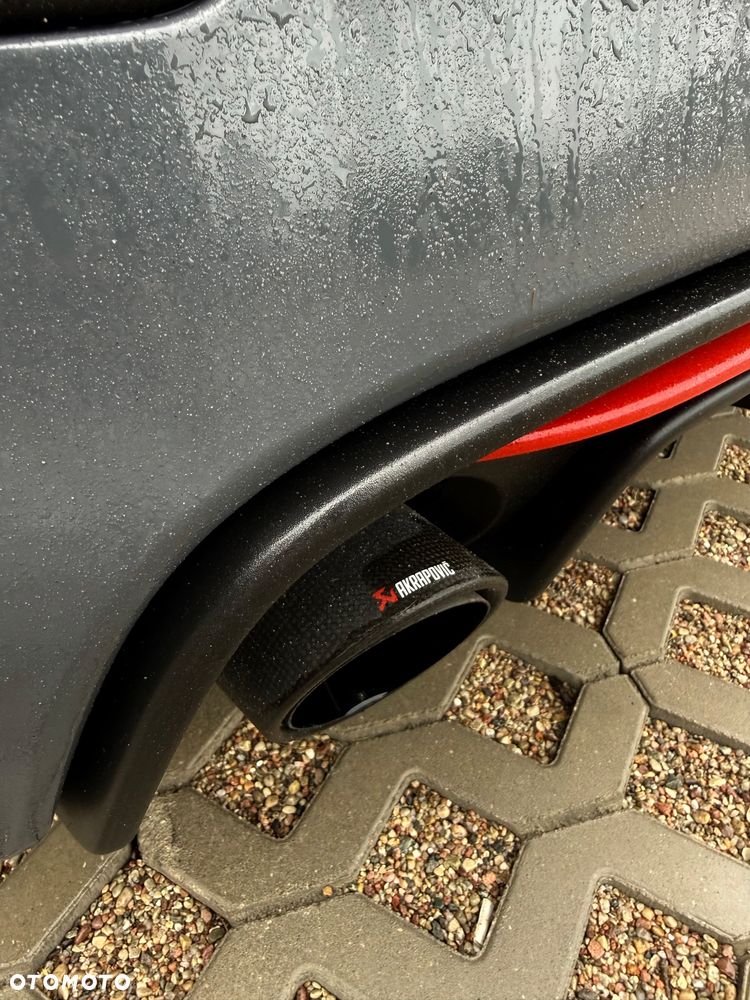 Abarth 695 - 8