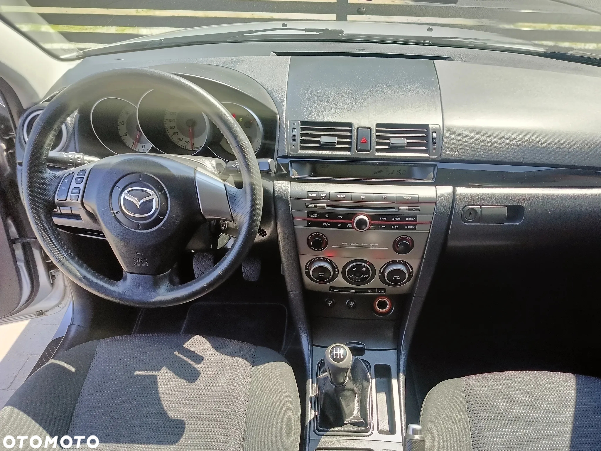 Mazda 3 1.6 CD Active + - 16