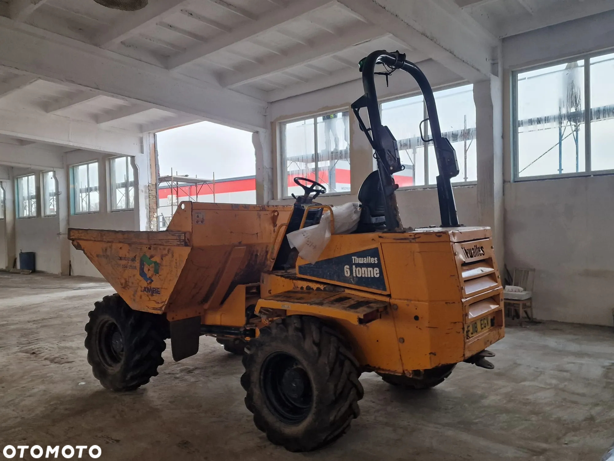 Thwaites 2060  6 Ton - 4