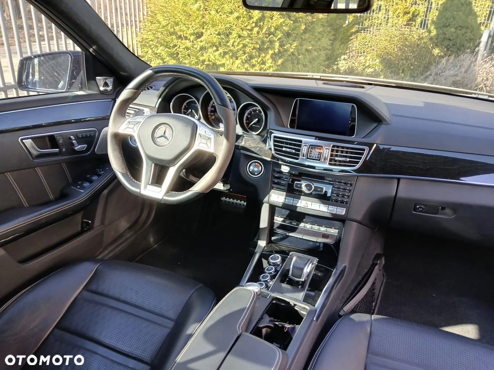 Mercedes-Benz Klasa E 63 AMG S 4-Matic - 2