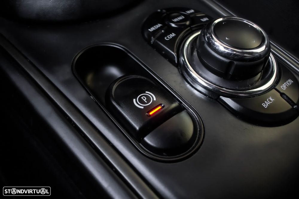 MINI Countryman Cooper SE All4 Aut. - 24