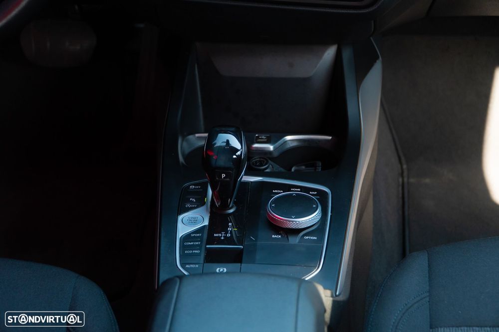 BMW 116 d Aut. Advantage - 16