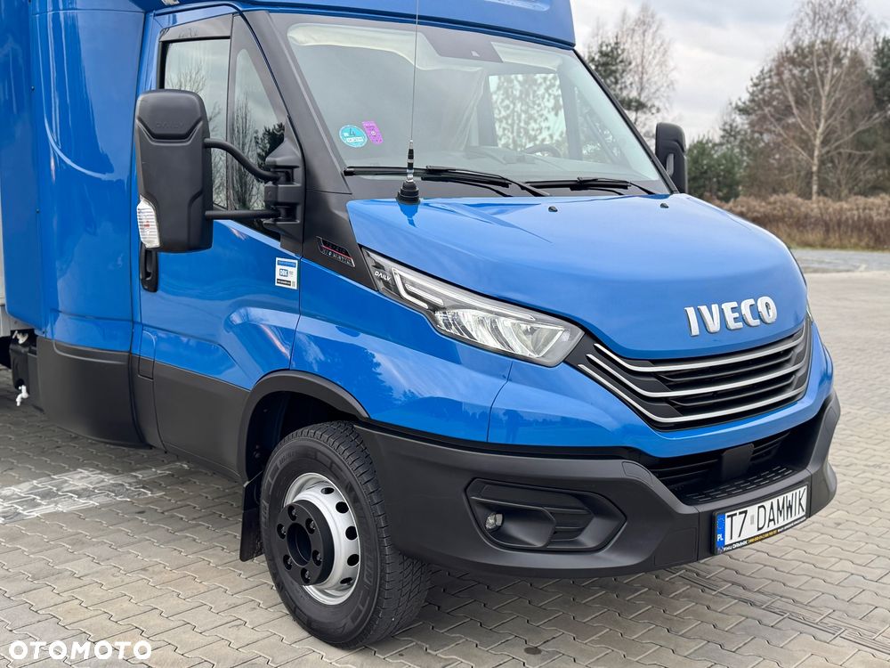 Iveco Daily 2023r Hi-Matic‼️70C21H‼️Winda Bar 1000KG // Plandeka 15 Palet Firanka‼️Spanie z tyłu Spojtrak XL Poduszki Pneumatyczne Wysokość rampowa Full LED Tempomat Salon Polska DMC7200KG Faktura Vat 23% TwinCab - 13