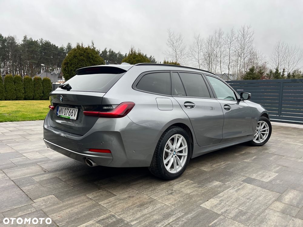 BMW Seria 3 318i - 6