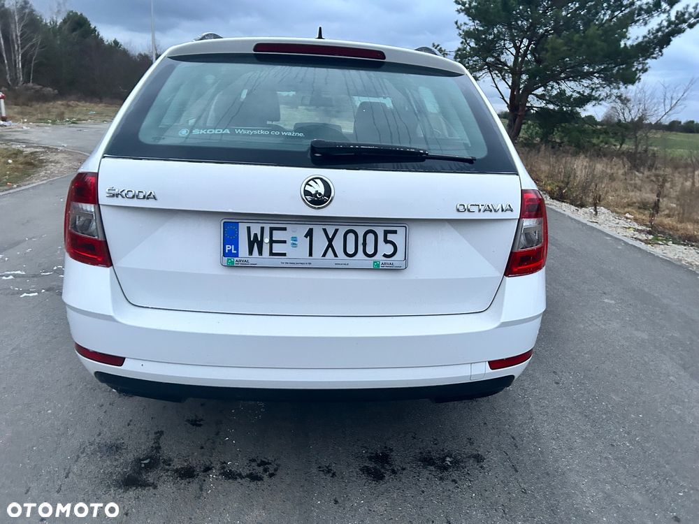 Skoda Octavia 1.6 TDI Ambition - 10