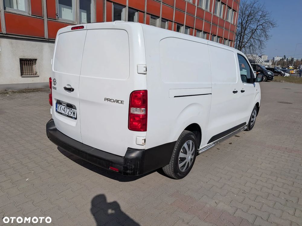 Toyota ProAce - 10