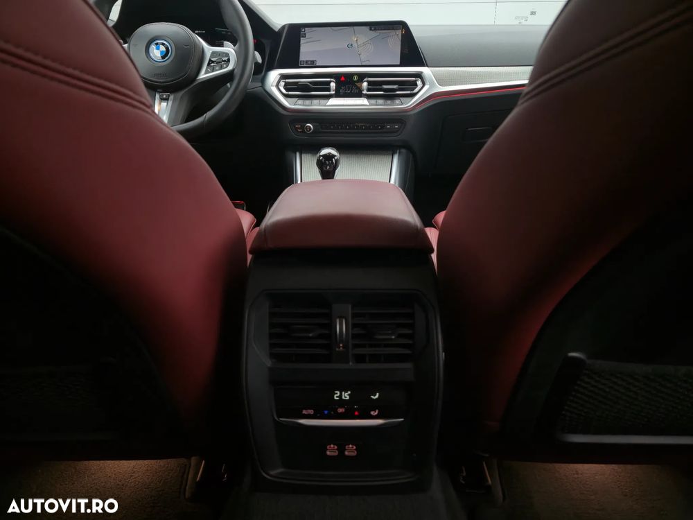 BMW Seria 3 320e Aut. M Sport - 22