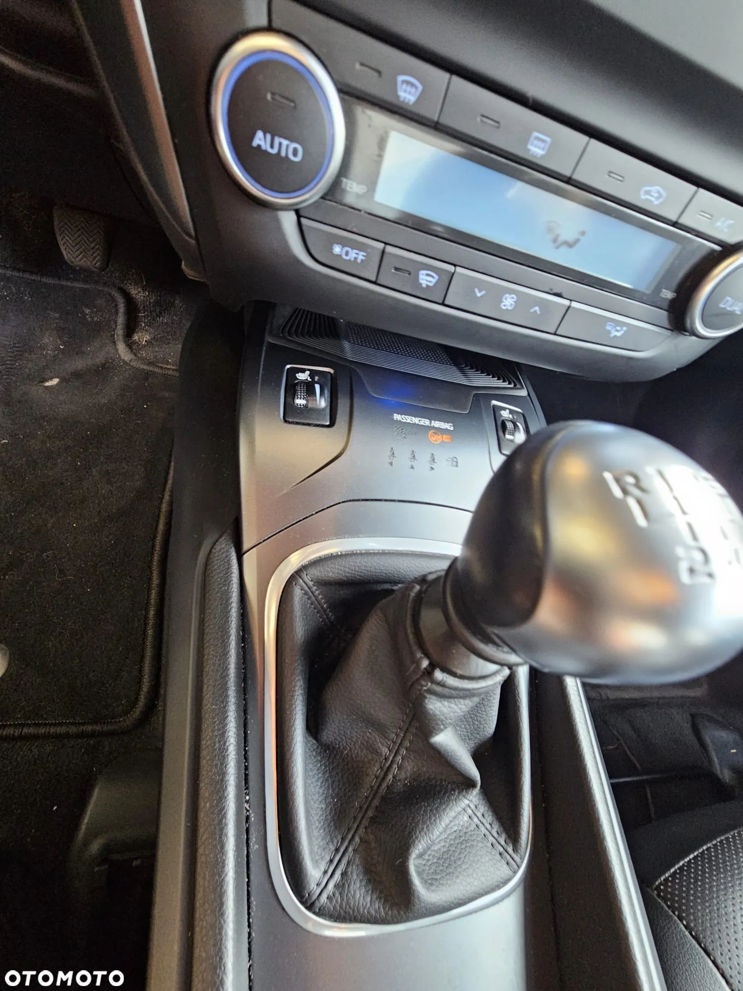 Toyota Avensis 1.8 Prestige - 18
