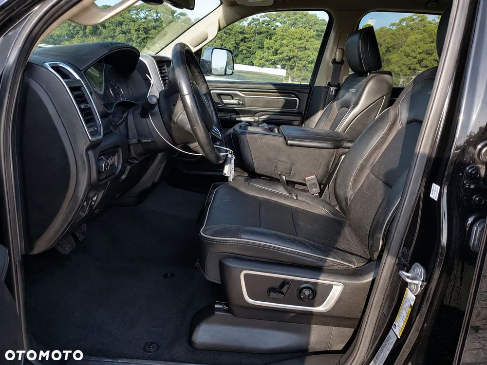 RAM 1500 5.7 Crew Cab Laramie - 7