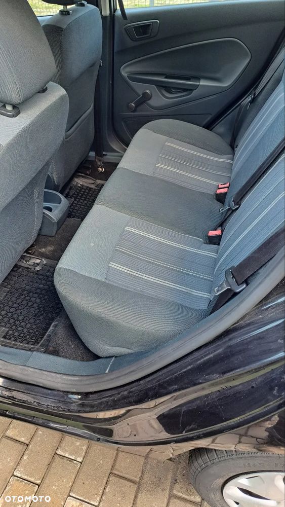 Ford Fiesta - 3