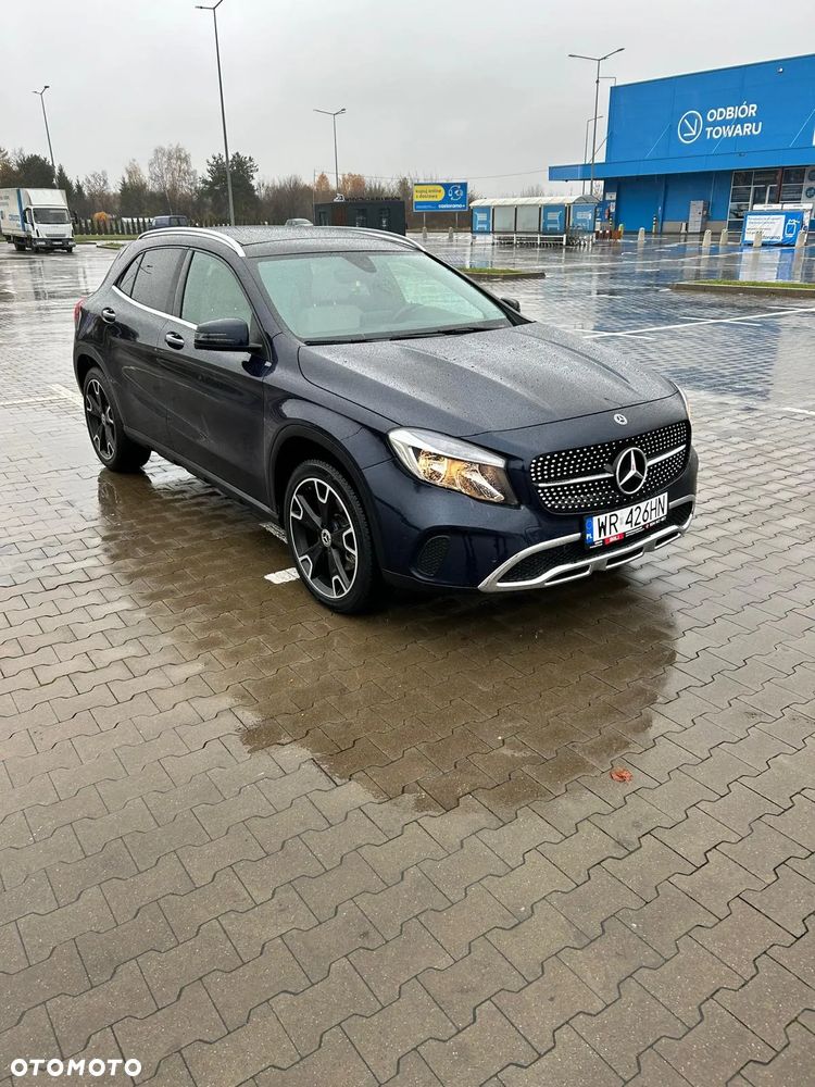 Mercedes-Benz GLA 250 4-Matic - 1
