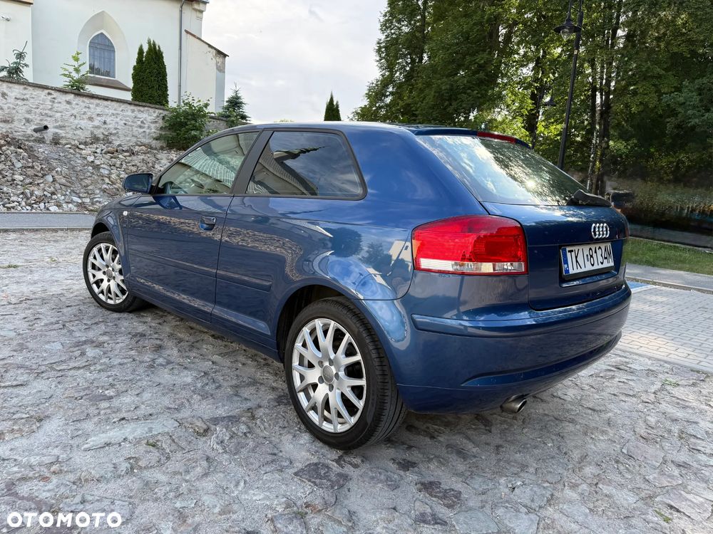 Audi A3 3-drzwiowe 1.6 Ambiente - 6