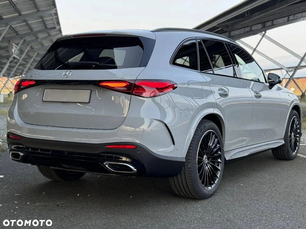 Mercedes-Benz GLC - 4