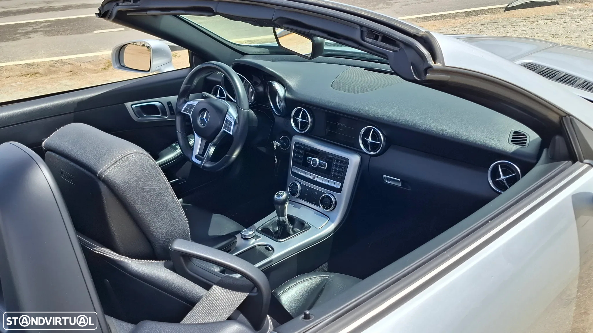Mercedes-Benz SLK 200 (BlueEFFICIENCY) - 46