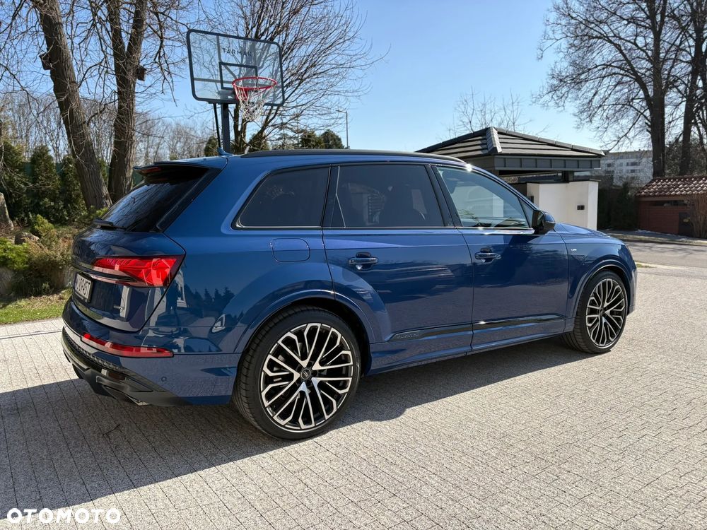 Audi Q7 - 6