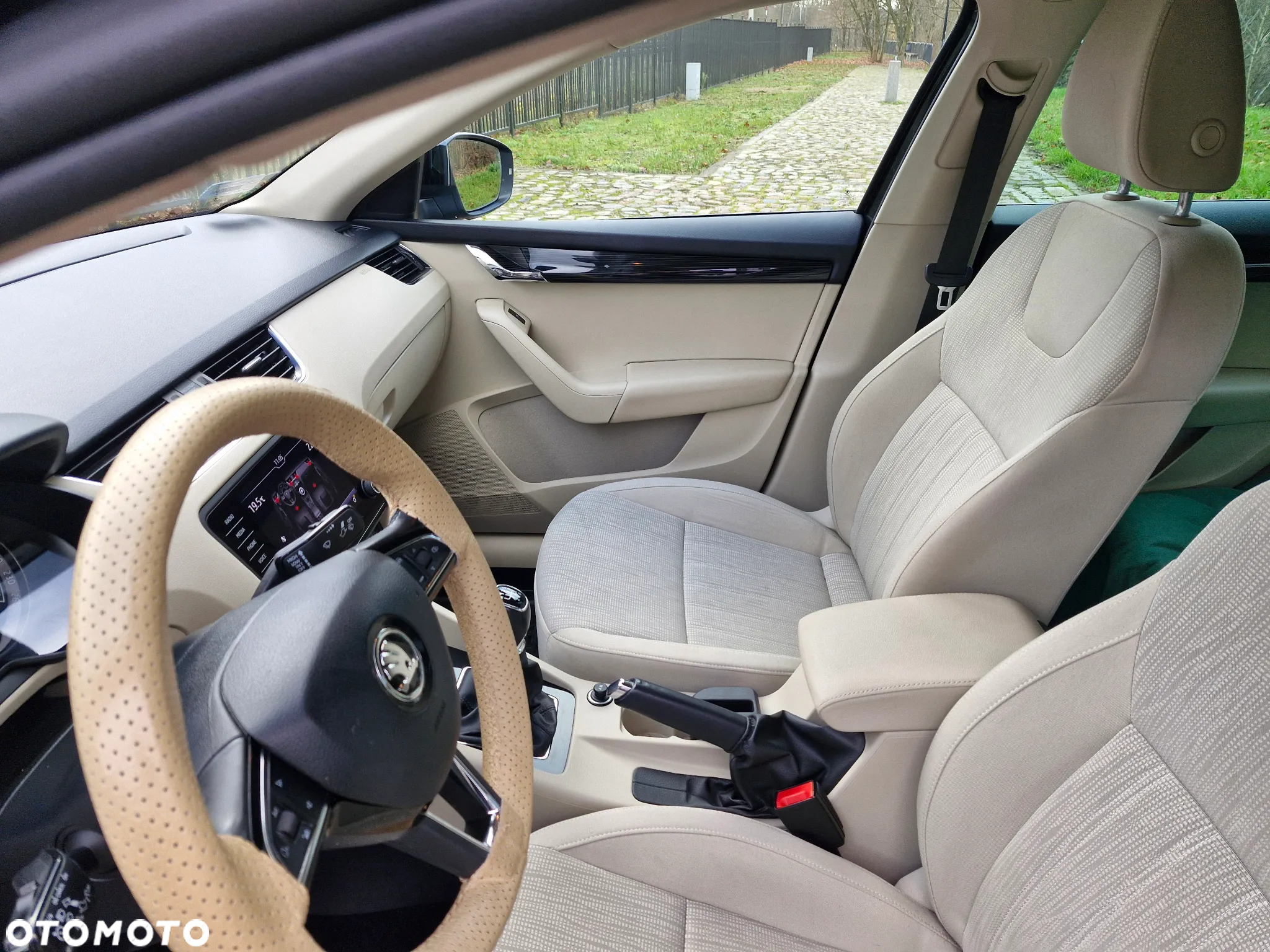 Skoda Octavia 1.5 TSI ACT Style - 9