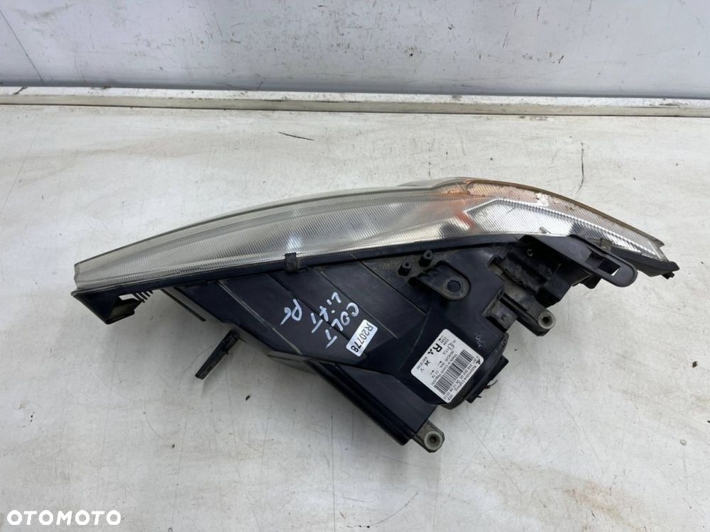 Lampa reflektor Mitsubishi Colt 6 VI Z30 LIFT 08-12r. PRAWA przednia ORYGINALNA prawy przód EUROPA - 12