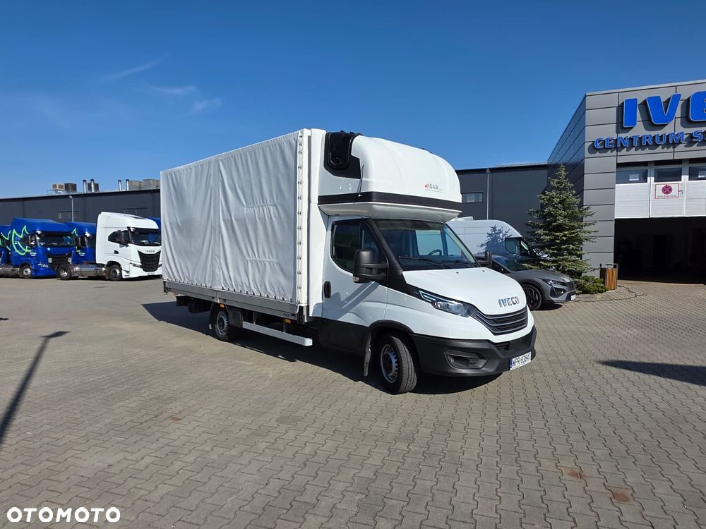 Iveco 35S18 10EP Międzynarodówka Ledy Skrzynia z Plandeką Silnik 3L 180KM - 1