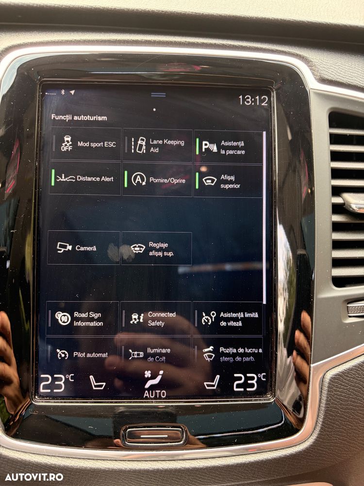 Volvo XC 90 - 18