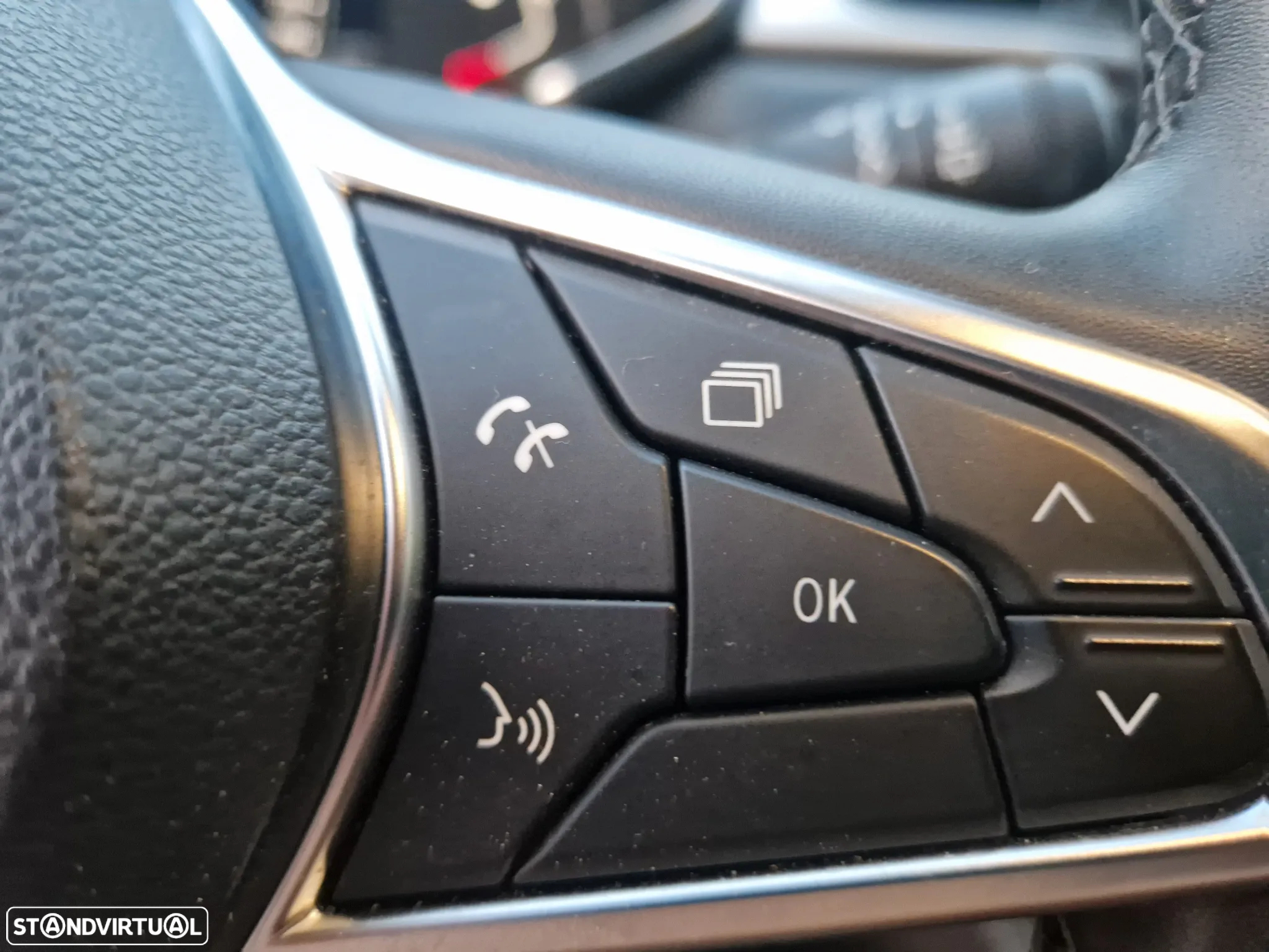 Renault Captur 1.0 TCe Techno Bi-Fuel - 17
