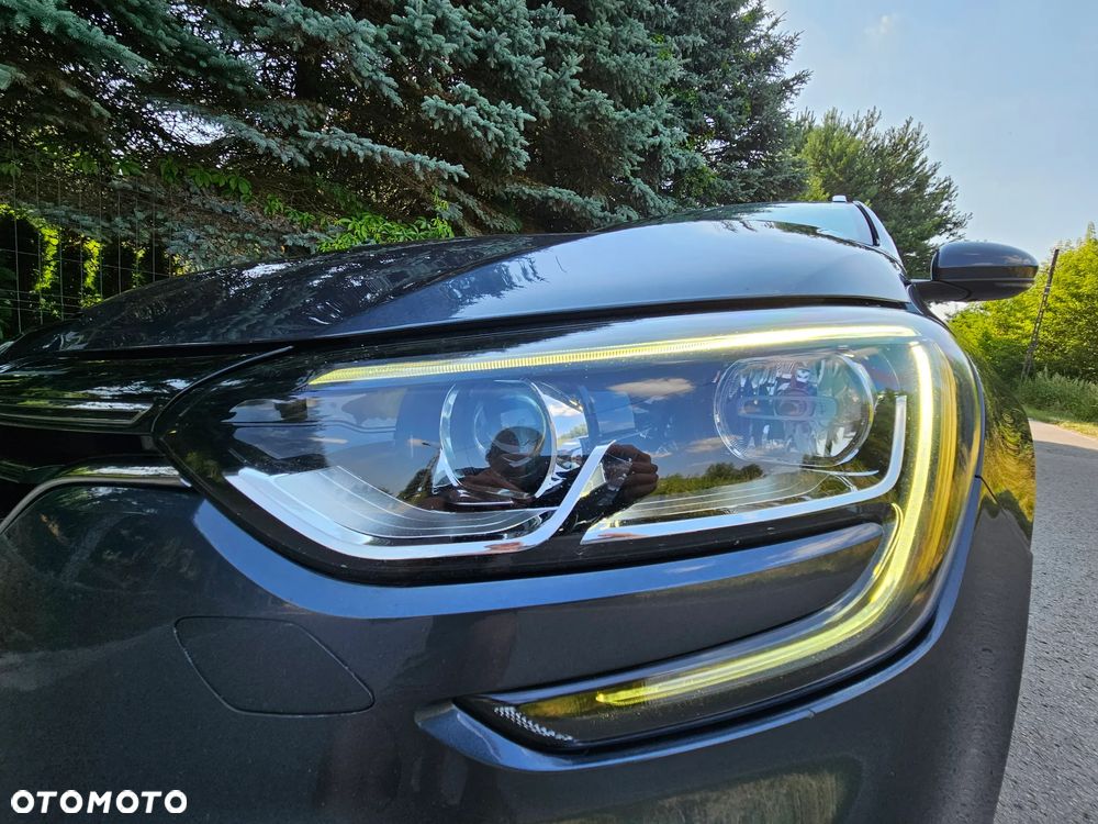 Renault Megane TCe 140 GPF LIMITED - 16