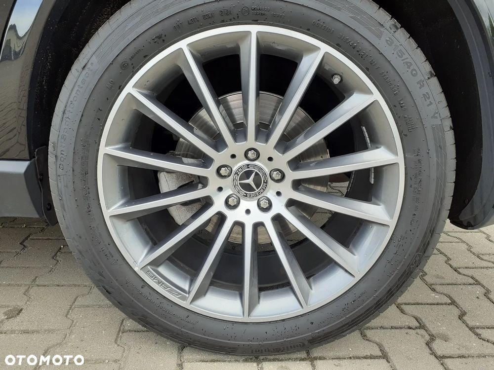 Mercedes-Benz GLE 300 d 4Matic 9G-TRONIC AMG Line - 17