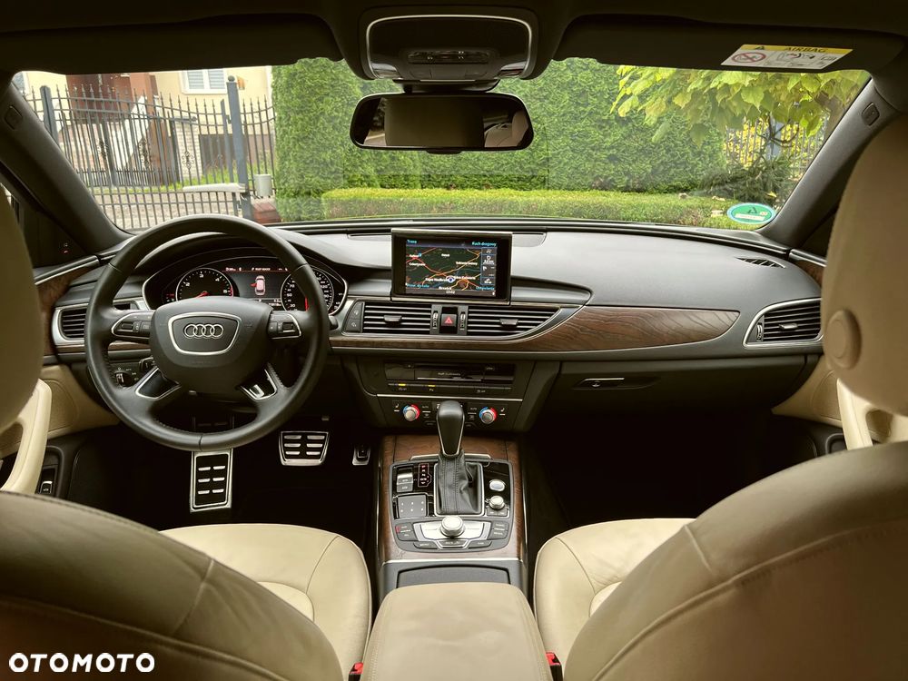 Audi A6 Avant 2.0 TDI Ultra S tronic - 26