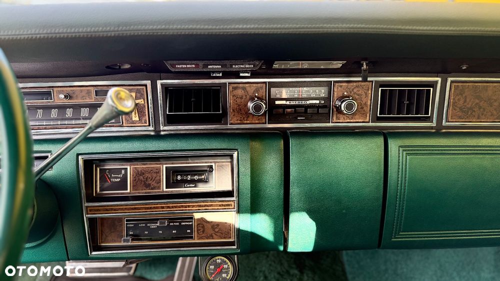 Lincoln Continental - 32