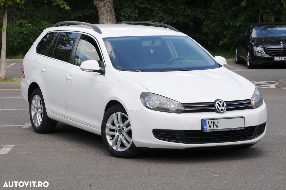 Volkswagen Golf 1.6 TDI DPF DSG Comfortline - 2