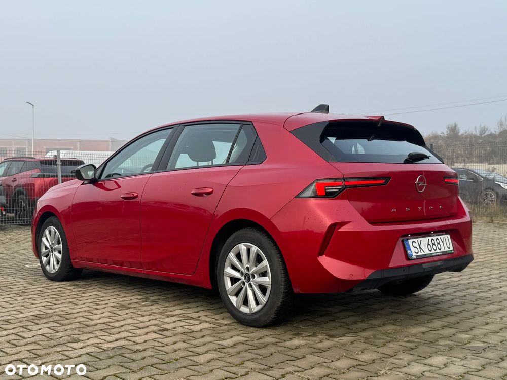 Opel Astra 1.2 T Edition S&S - 4