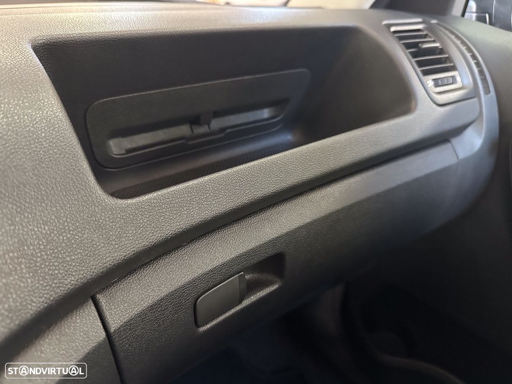 Skoda Fabia Break 1.2 TSi Active Plus - 25