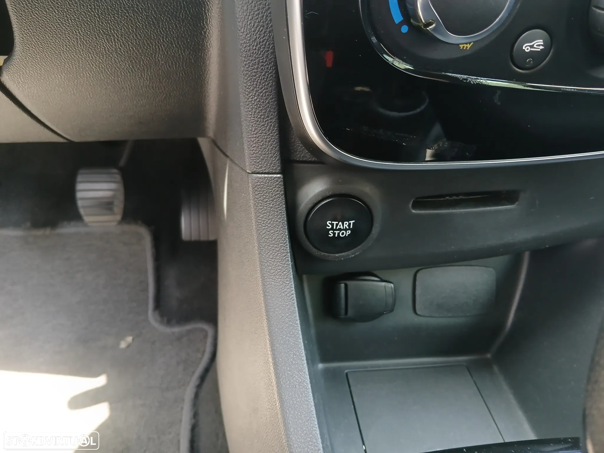 Renault Clio 1.5 dCi Limited - 35