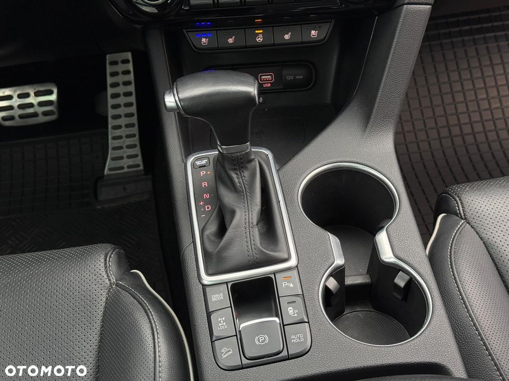 Kia Sportage 2,0 CRDI AWD GT Line - 27
