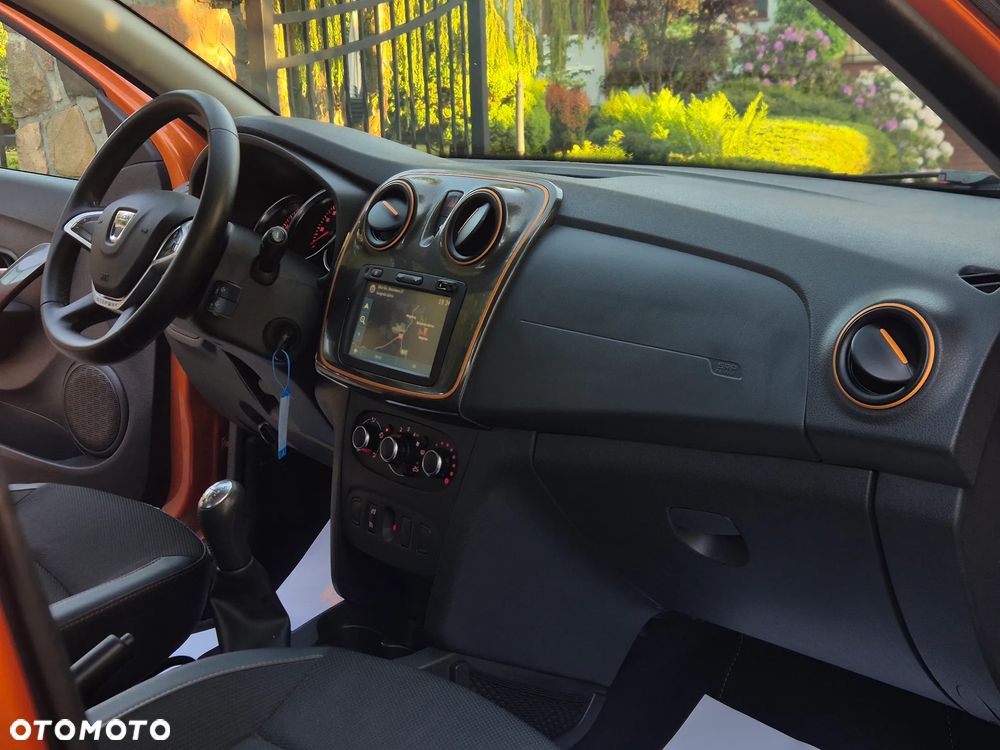 Dacia Sandero TCe 90 Celebration - 20