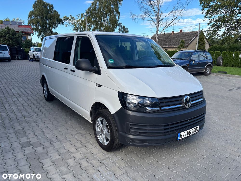Volkswagen Transporter - 2