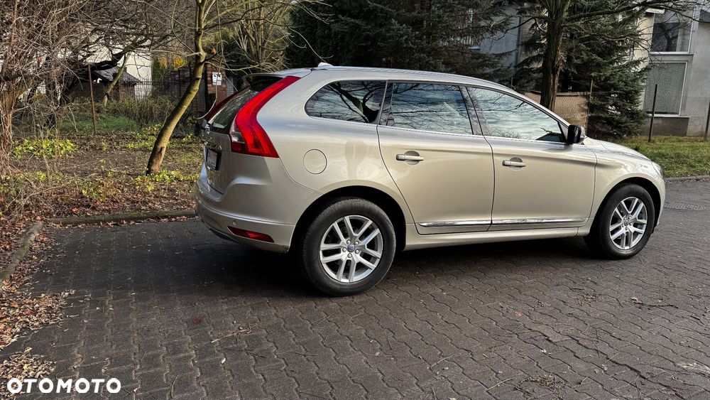 Volvo XC 60 D3 Drive-E Summum - 3