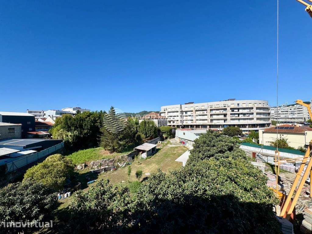 Apartamento T3 com Terraço de 73 m² e Vista Deslumbrante | Amares, ... - Grande imagem: 2/13