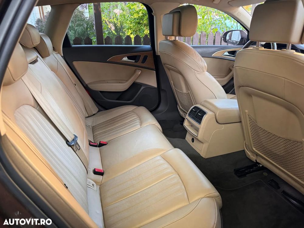 Audi A6 Avant 2.8 FSI quattro Stronic - 13