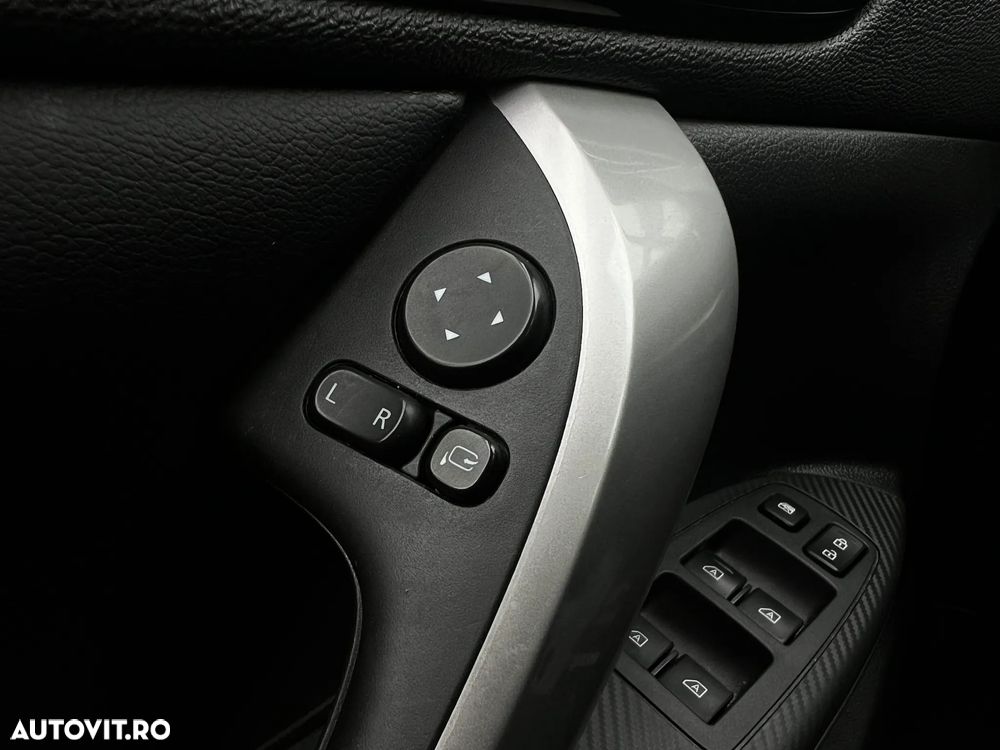 Mitsubishi Eclipse-Cross - 30