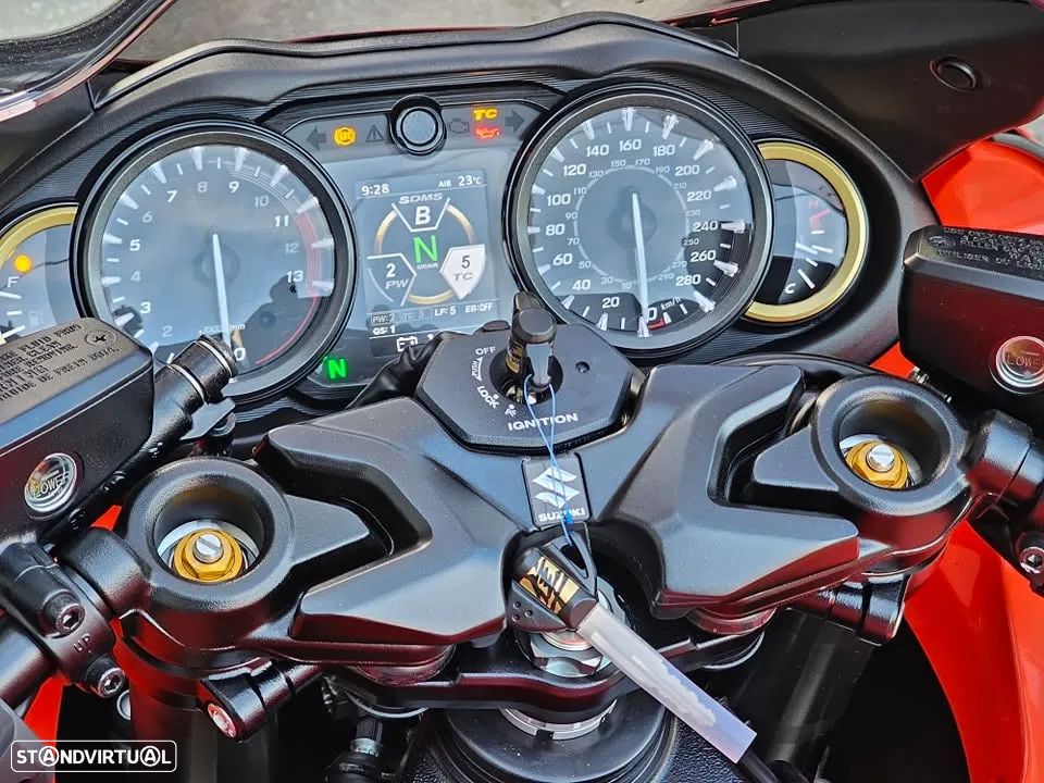 Suzuki Hayabusa 25Th Aniversario Edição numerada - 3