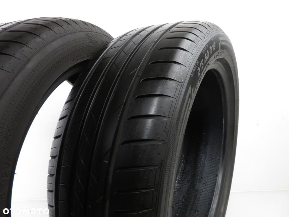 2x 215/50R18 OPONY LETNIE Vredestein Ultrac 92W - 6