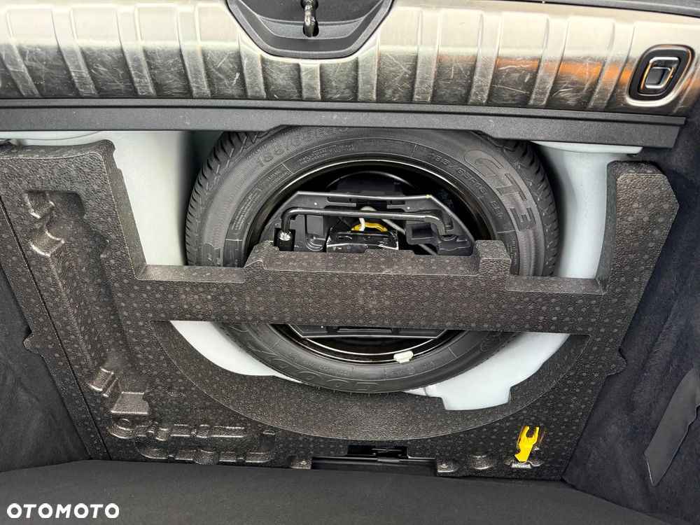 Peugeot 2008 PureTech 110 Stop&Start EAT6 Allure - 27