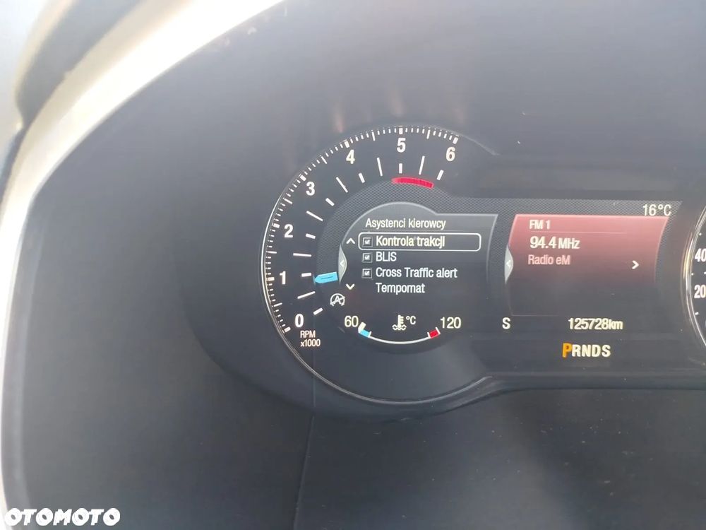 Ford Edge 2.0 TDCi Bi-Turbo 4x4 Titanium - 26