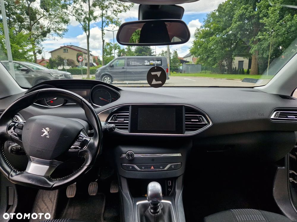 Peugeot 308 1.6 e-HDi Allure S&S - 8