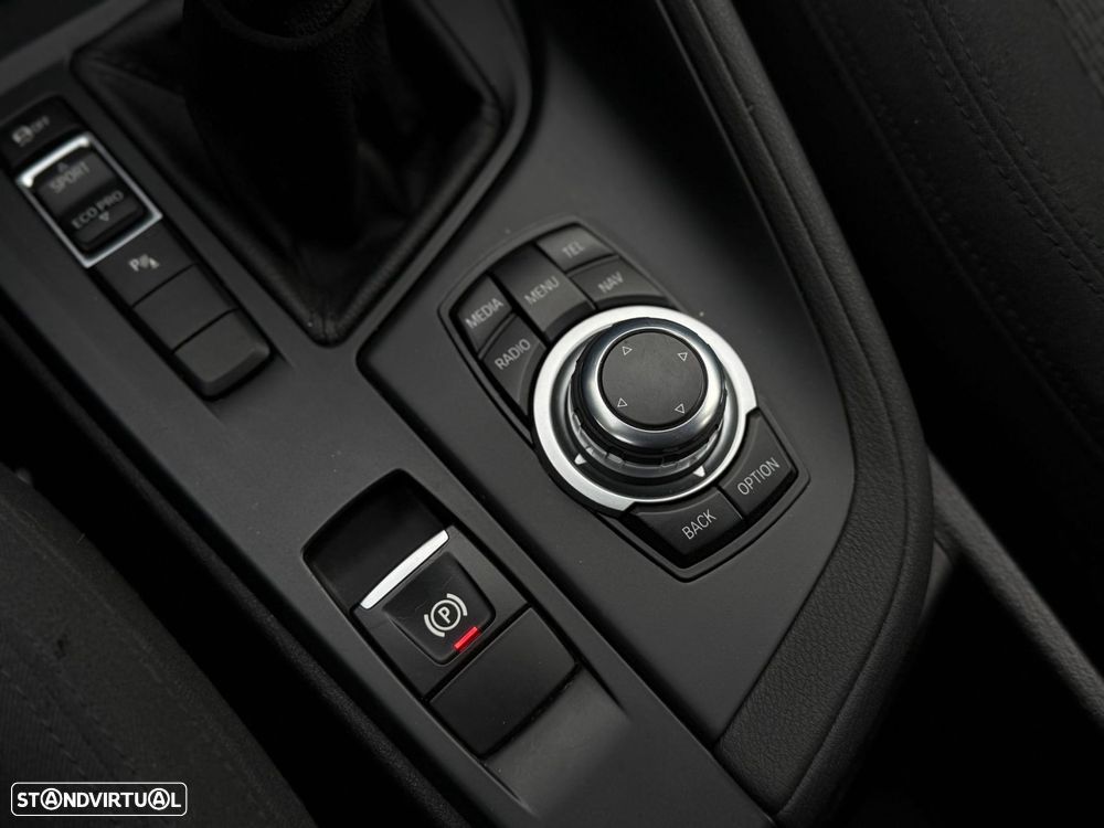 BMW X1 16 d sDrive - 54