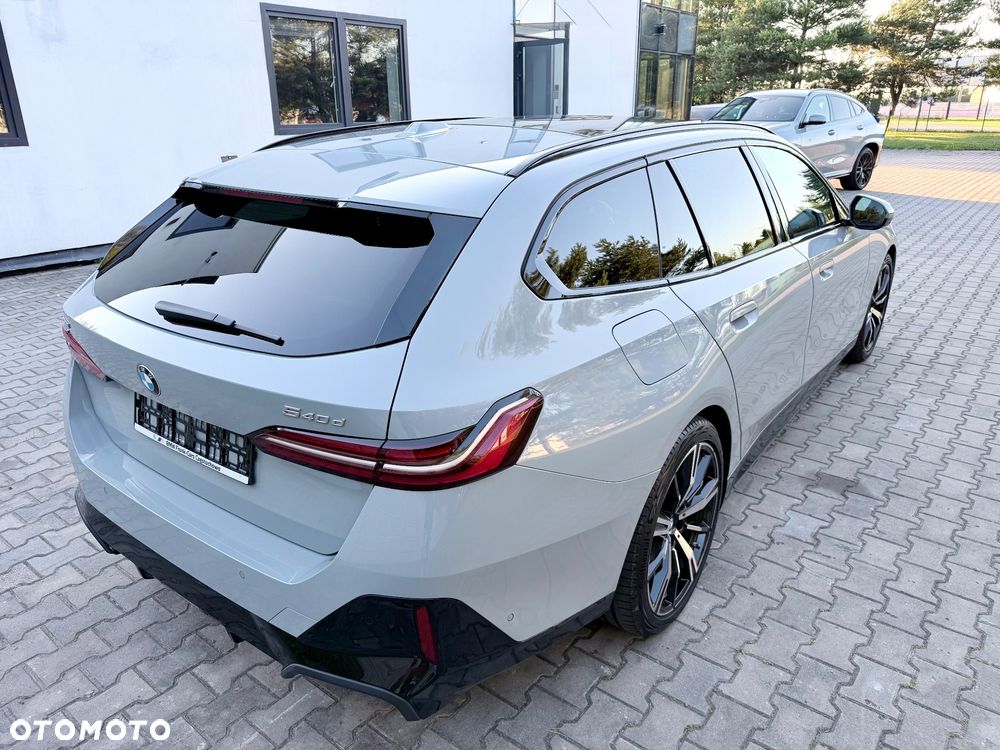 BMW Seria 5 540d xDrive mHEV M Sport - 23