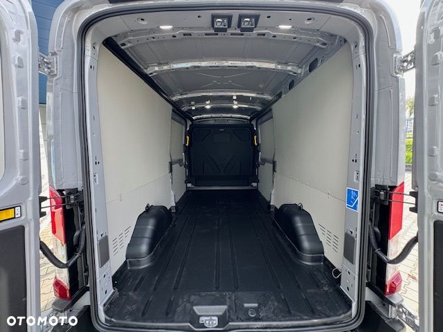 Ford Transit VAN L3H2 LIMITED - 12