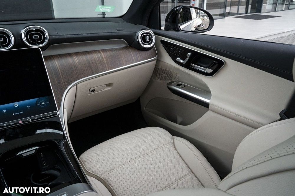 MERCEDES-BENZ GLC 2026 — imagine 9